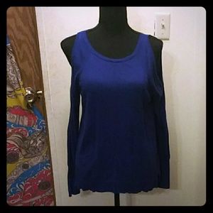 Blue Vince Camuto sweater